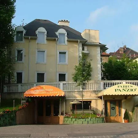Vendégház Casa Latina 3*
