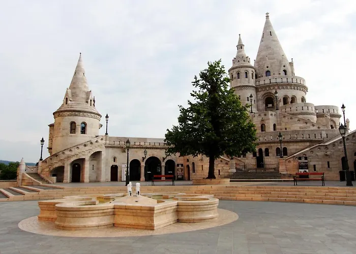 Casa Latina Guest house 3*