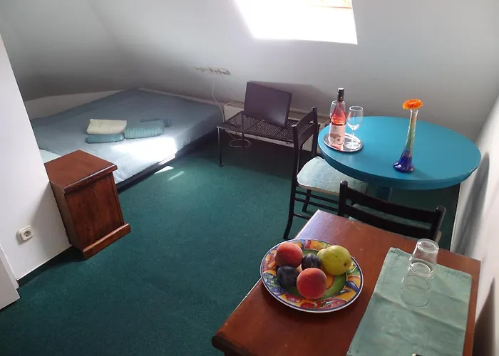 Casa Latina Pensjonat 3*