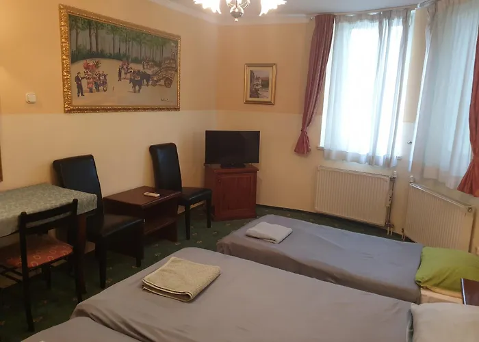 Pensjonat Casa Latina 3*