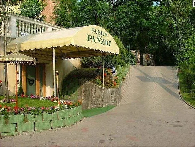 Casa Latina 3*