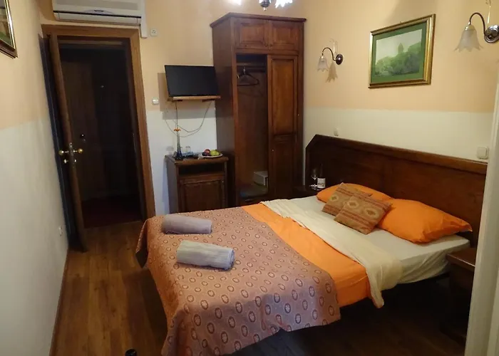 Casa Latina Гостевой дом Будапешт